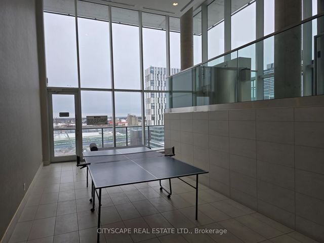 S203 - 120 Bayview Ave