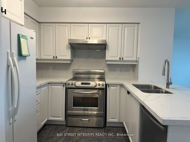 1906 - 15 Greenview Ave