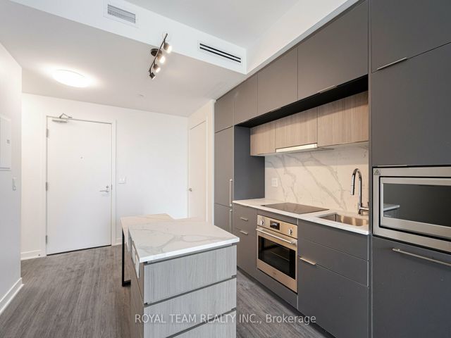 1107 - 185 Alberta Ave