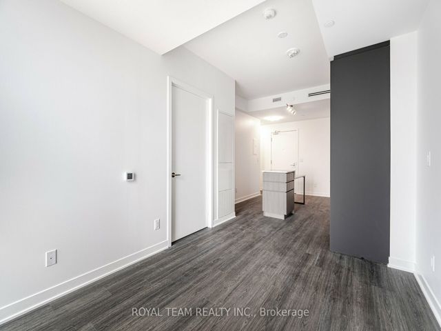 1107 - 185 Alberta Ave