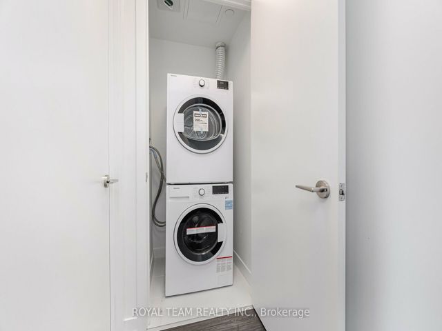 1107 - 185 Alberta Ave