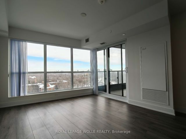 1115 - 585 Bloor St E