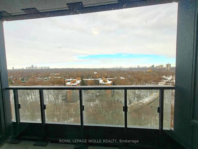 1115 - 585 Bloor St E
