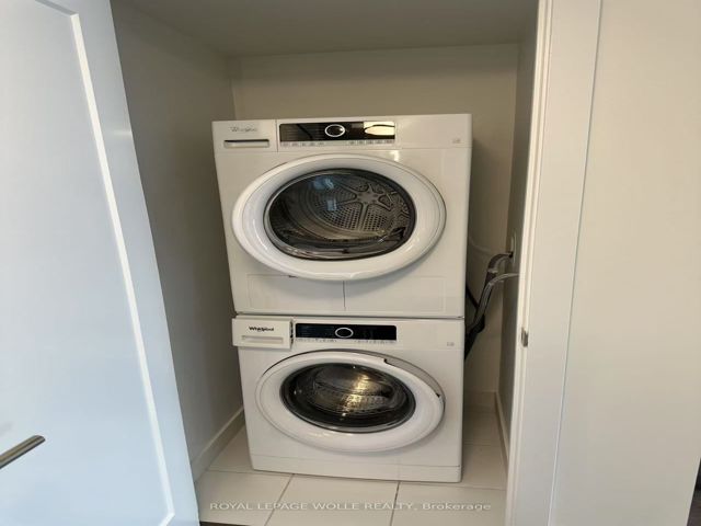 1115 - 585 Bloor St E