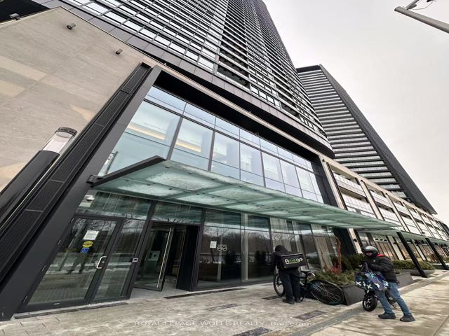 1115 - 585 Bloor St E