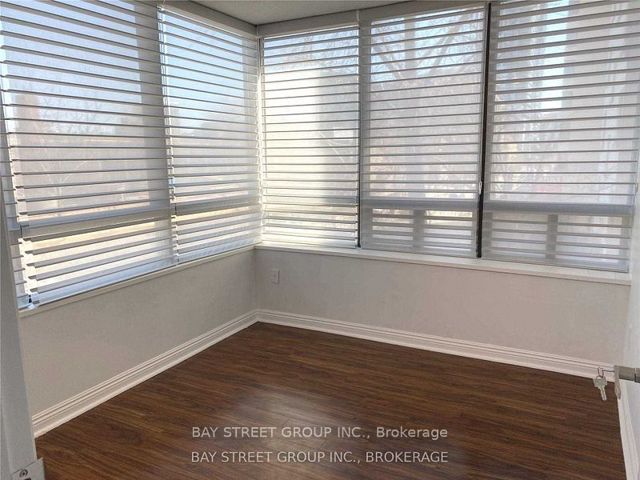 209 - 117 Gerrard St