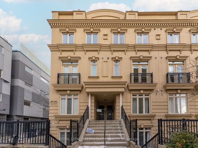 11 - 60 Carr St