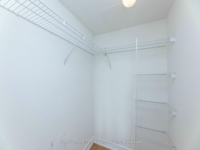 1505 - 16 Harrison Garden Blvd