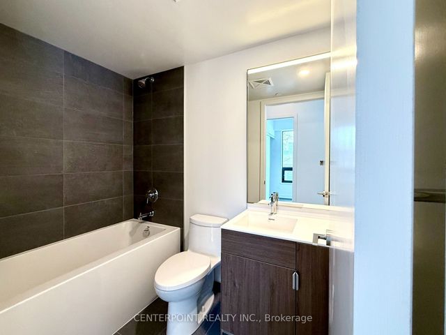 231 - 28 Eastern Ave