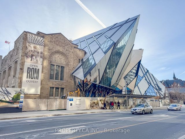 604 - 18A Hazelton Ave