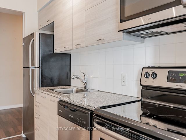 1402 - 20 Joe Shuster Way