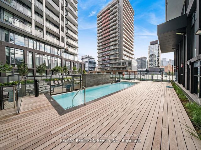 1810 - 48 Power St