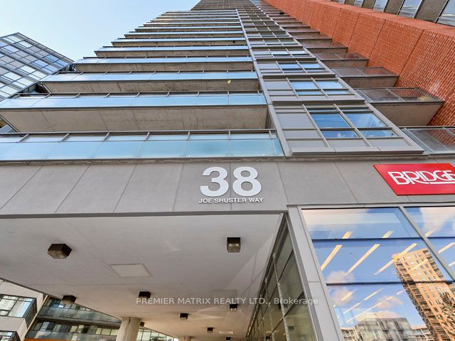 802 - 38 Joe Shuster Way
