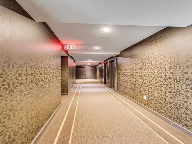 1514 - 197 Yonge St