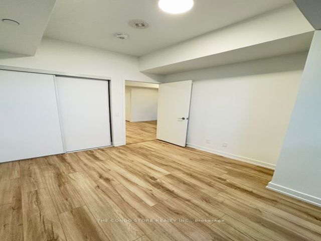 619 - 181 Sheppard Ave E