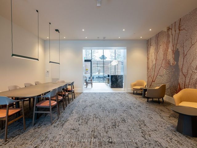 PH701 - 1414 Bayview Ave