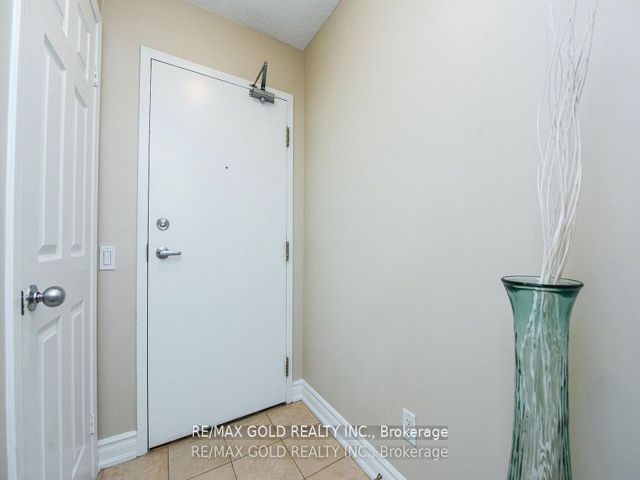 2310 - 30 Harrison Garden Blvd N