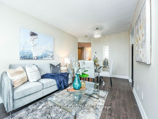 2310 - 30 Harrison Garden Blvd N