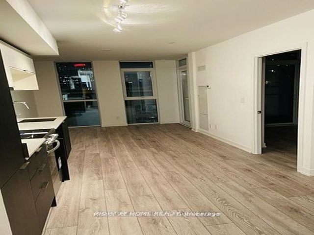 406 - 159 Wellesley St E