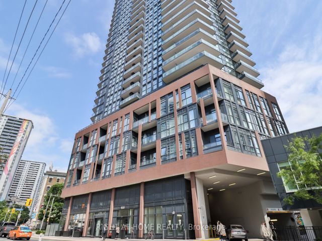 406 - 159 Wellesley St E