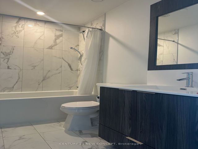 653 - 25 Adra Grado Way