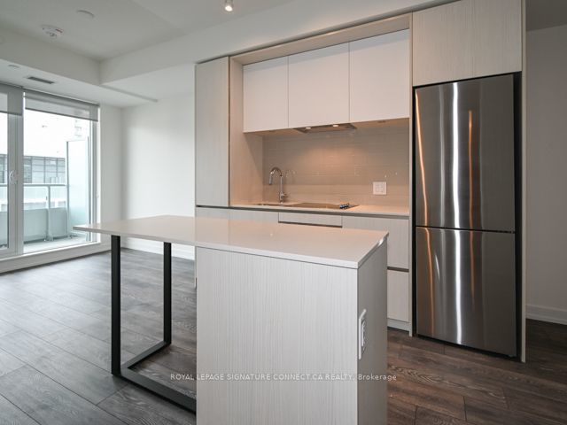 1101 - 225 Sumach St W