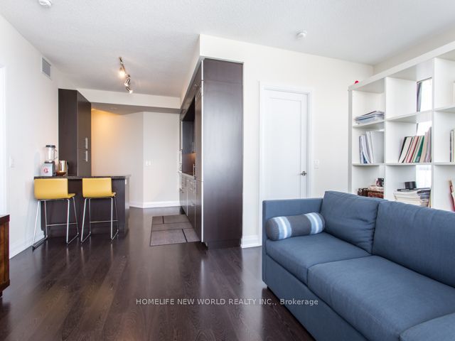 4323 - 5 Sheppard Ave E