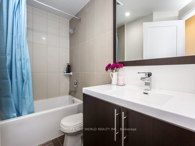 4323 - 5 Sheppard Ave E