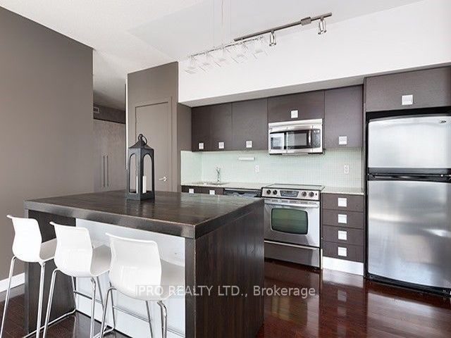 2903 - 33 Charles St