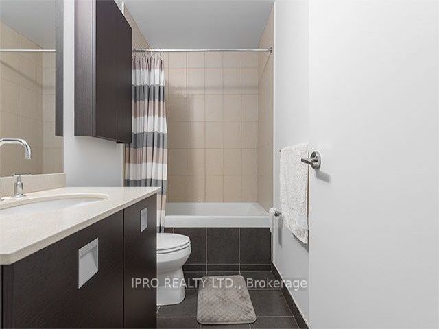 2903 - 33 Charles St