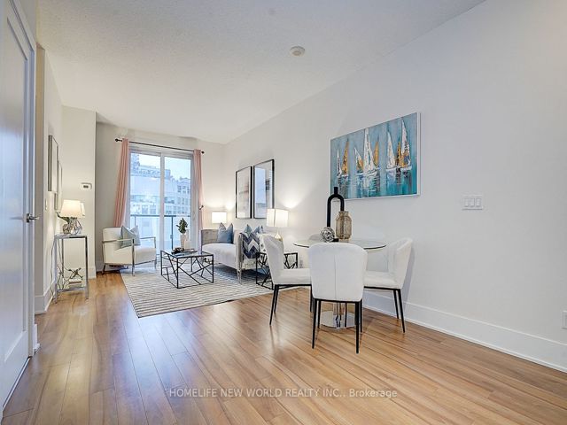 1312A - 300 Front St W