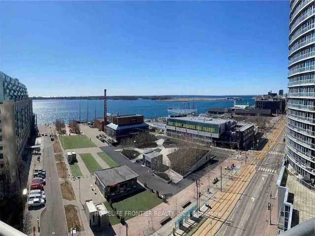 1109 - 208 Queens Quay W