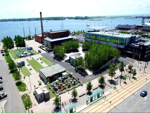 1109 - 208 Queens Quay W