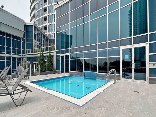1109 - 208 Queens Quay W
