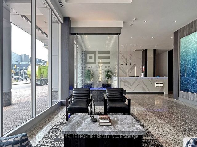 1109 - 208 Queens Quay W