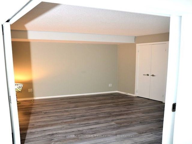 1109 - 208 Queens Quay W