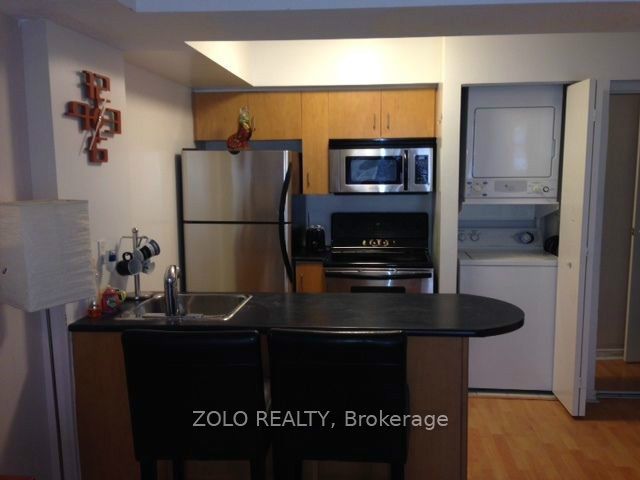 610 - 38 Western Battery Rd