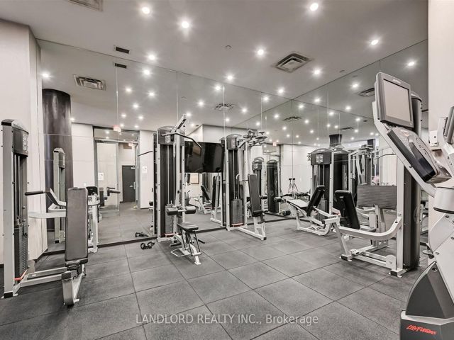 2007 - 770 Bay St