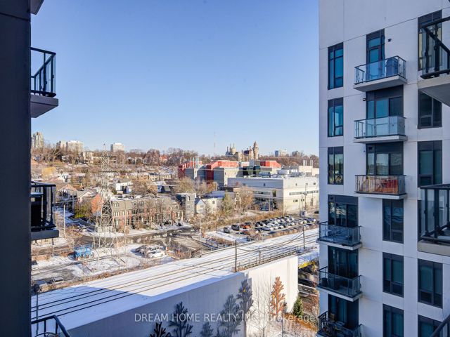 PH29 - 280 Howland Ave