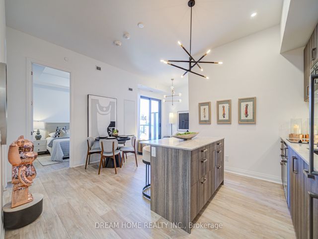 PH29 - 280 Howland Ave