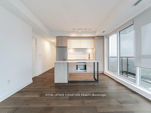 E-2802 - 130 River St