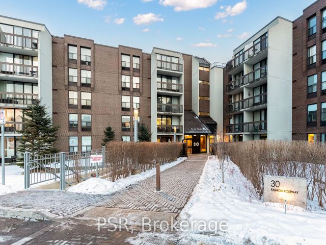 206E - 30 Fashion Roseway