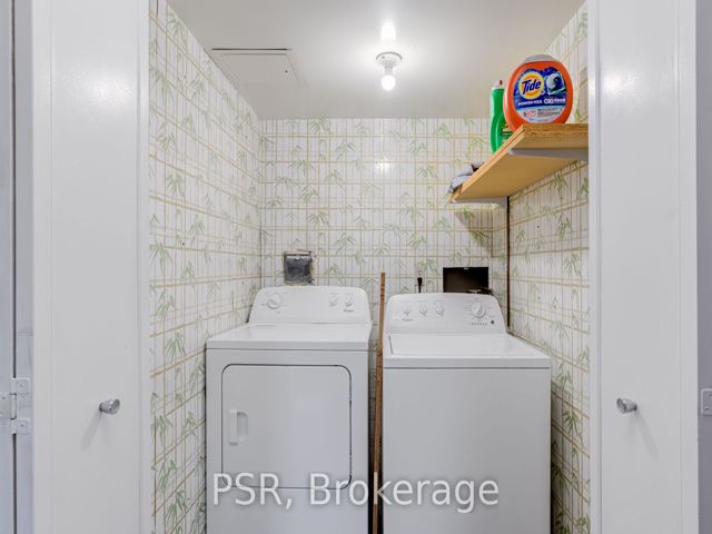 206E - 30 Fashion Roseway