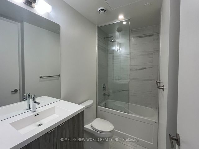 1709 - 138 Downes St