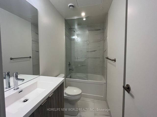 1709 - 138 Downes St