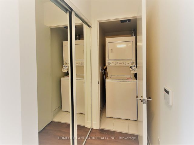 623 - 158 Front St E
