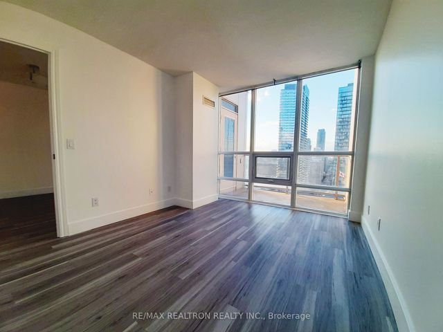 3113 - 763 Bay St