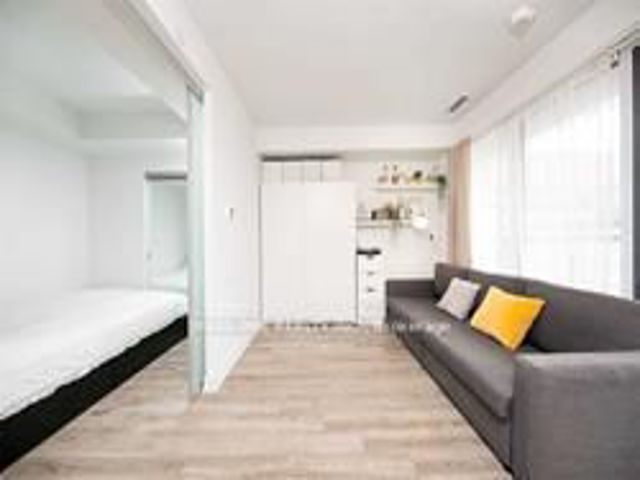 503 - 28 Wellesley St E