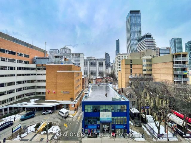 503 - 28 Wellesley St E