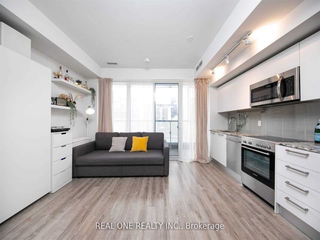503 - 28 Wellesley St E